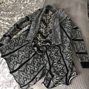 Black & White Patterned Cardigan